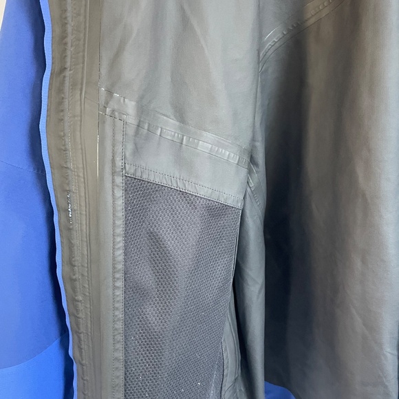 REI Co-op XeroDry GTX Gore-Tex Paclite Rain Jacket, Women's Medium - Picture 6 of 12